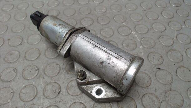 Foto: LEERLAUFREGELVENTIL eines Ford Sierra Turnier GLX