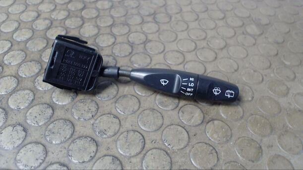 Foto: SCHEIBENWISCHERSCHALTER eines Daewoo Nexia 1.5 GLX