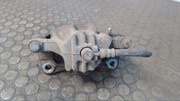 Foto: BREMSSATTEL VORNE RECHTS eines Mitsubishi Carisma 1600 CD