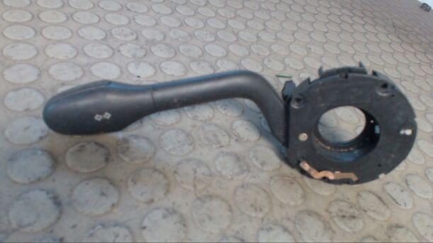 Foto: BLINKERSCHALTER eines VW Polo 45 CD
