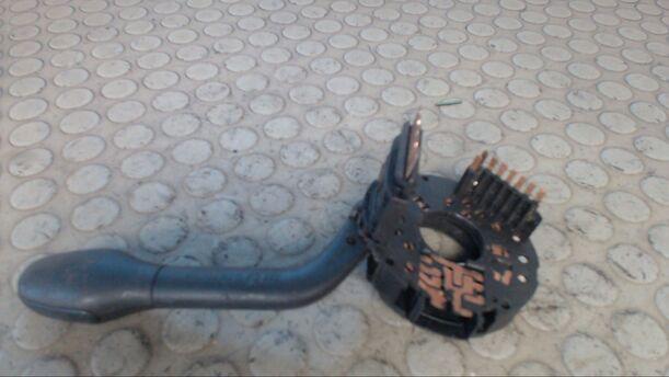 Foto: BLINKERSCHALTER eines VW Polo 45 CD