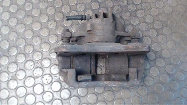 Foto: BREMSSATTEL VORNE LINKS eines Mitsubishi Carisma 1.9 DI-D CD