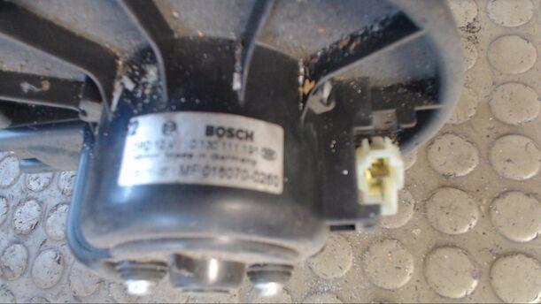 Foto: HEIZUNGSGEBLÄSE eines Mitsubishi Carisma 1.9 DI-D CD