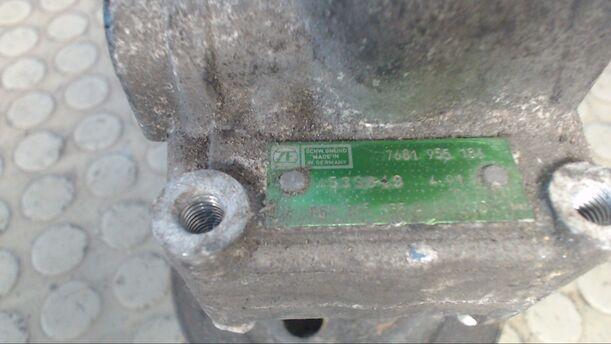 Foto: LENKGETRIEBEPUMPE eines Audi 80 1.8 CD