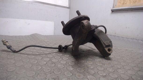 Foto: ACHSSCHENKEL VORNE RECHTS eines Ford Sierra CD