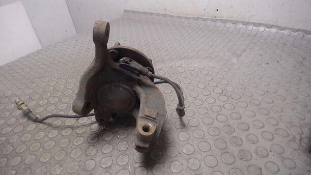 Foto: ACHSSCHENKEL VORNE RECHTS eines Ford Sierra CD