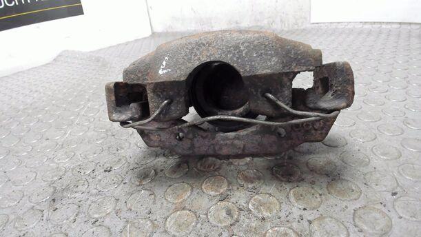 Foto: BREMSSATTEL VORN LINKS eines Ford Sierra 1.6 LX