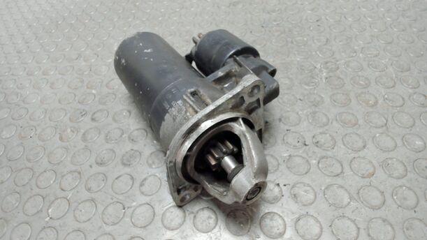 Foto: ANLASSER / STARTER BOSCH eines Ford Sierra 1.6 LX