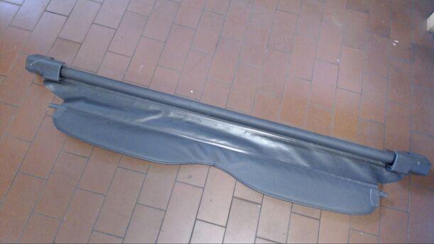 Foto: LADERAUMABDECKUNG eines Ford Mondeo Turnier 16V GLS