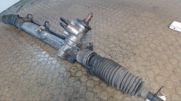 Foto: SERVOLENKUNG eines Ford Mondeo Turnier 16V