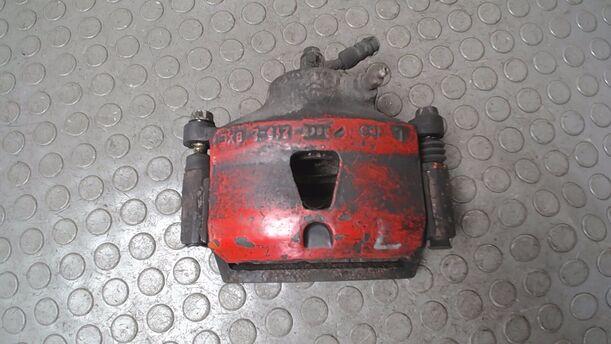 Foto: BREMSSATTEL VORN LINKS eines Nissan Primera Traveller 1.6 LX