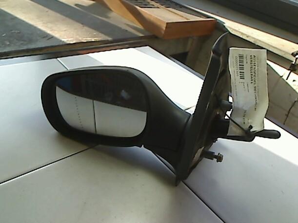 Foto: AUSSENSPIEGEL MECHANISCH LINKS eines Renault Clio 1.4 1.6 LX