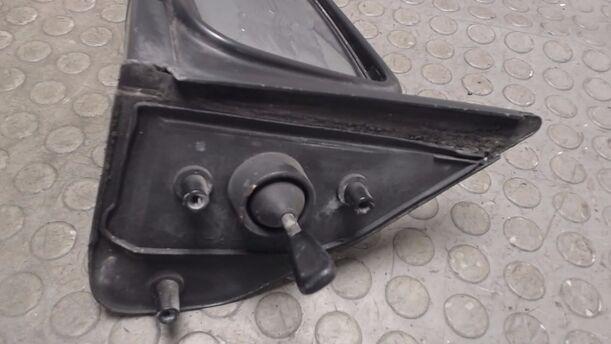 Foto: AUSSENSPIEGEL MECH. INNENVERSTB. LINKS eines Nissan Micra 1.6 LX