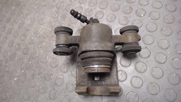 Foto: BREMSSATTEL VORN LINKS eines Nissan Micra 1.6 LX