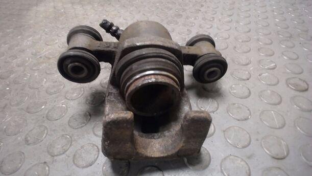 Foto: BREMSSATTEL VORN LINKS eines Nissan Micra 1.6 LX