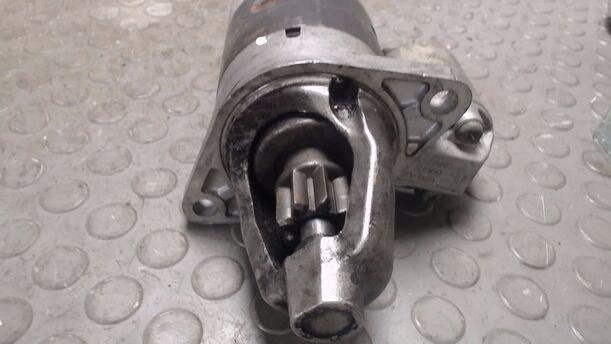 Foto: ANLASSER / STARTER eines Nissan Micra 1.6 LX