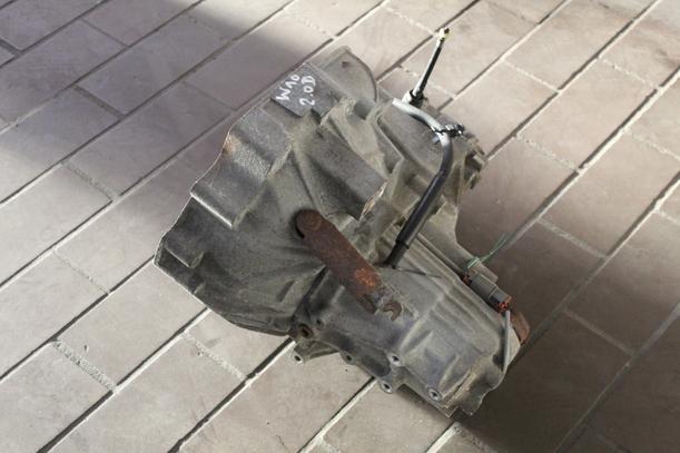 Foto: SCHALTGETRIEBE 5-GANG eines Nissan Primera Traveller Magnus