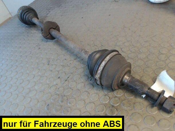 Foto: ANTRIEBSWELLE RECHTS eines Opel Vectra Magnus