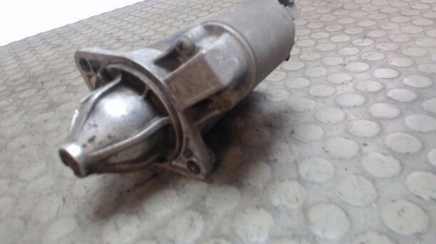 Foto: ANLASSER / STARTER eines Mitsubishi Space Runner 1800 Magnus