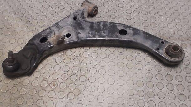 Foto: QUERLENKERVORN LINKS eines Toyota Corolla 1.4 CL