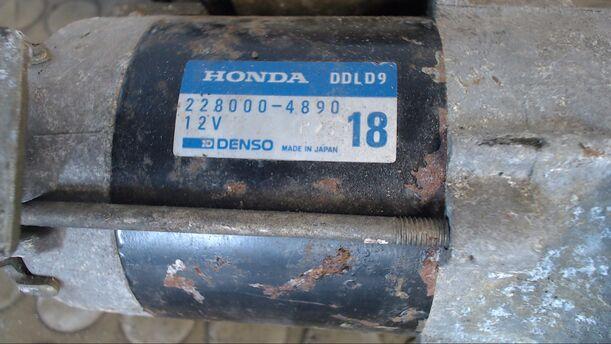 Foto: ANLASSER / STARTER DENSO eines Honda Civic 1.4i GLX