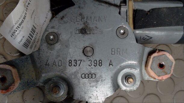 Foto: FENSTERHEBER ELEKTRISCH VORN RECHTS eines Audi 100 Avant 2.6 E CL