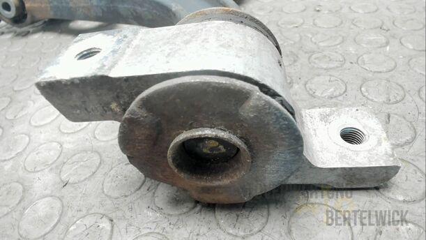 Foto: QUERLENKER VORNE RECHTS eines Alfa Romeo 156 1.8 16V Twin Spark GLX