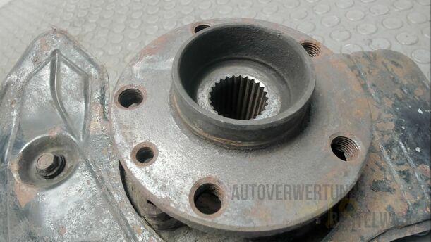 Foto: ACHSSCHENKEL VORNE RECHTS eines Alfa Romeo 156 1.8 16V Twin Spark GLX