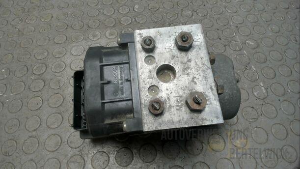 Foto: HAUPTBREMSAGGREGAT ABS eines Alfa Romeo 156 1.8 16V Twin Spark GLX