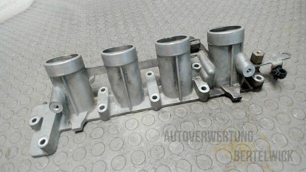 Foto: ANSAUGKRÜMMER eines Alfa Romeo 156 1.8 16V Twin Spark GLX