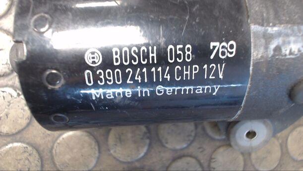 Foto: SCHEIBENWISCHERMOTOR VORN eines Mitsubishi Carisma 1600 GLX