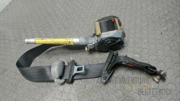 Foto: SICHERHEITSGURT VORN RECHTS eines Alfa Romeo 156 1.8 16V Twin Spark GLX