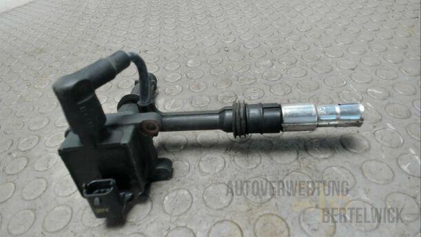 Foto: ZÜNDSPULE eines Alfa Romeo 156 1.8 16V Twin Spark GLX