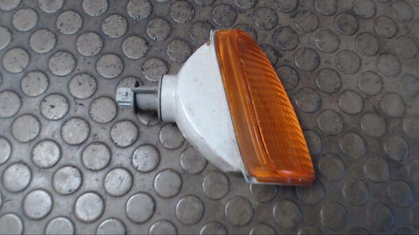 Foto: BLINKER RECHTS eines VW Polo GLX