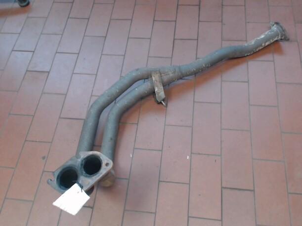 Foto: AUSPUFFROHR VORN eines Opel Vectra GLX