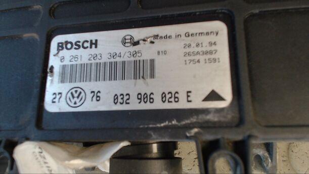 Foto: EINSPRITZSTEUERGERÄT eines VW Golf 1.6 GLX
