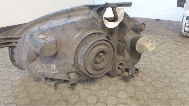 Foto: SCHEINWERFER RECHTS (OHNE LWR) eines Opel Corsa