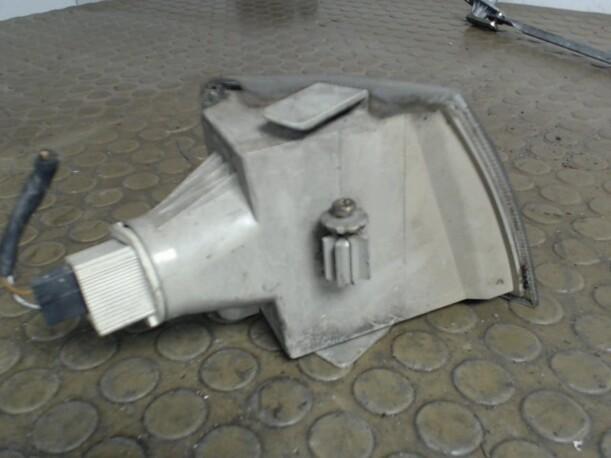 Foto: BLINKER / BLINKLEUCHTE LINKS eines Opel Vectra