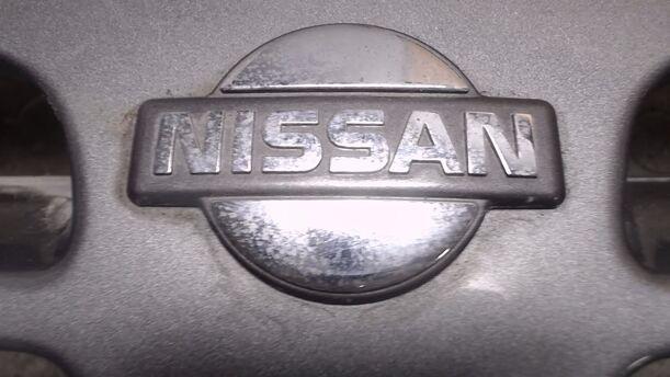 Foto: KÜHLERGRILL eines Nissan Micra