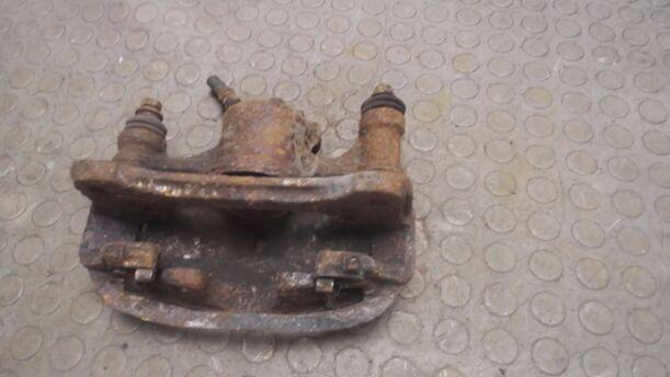 Foto: BREMSSATTEL HINTEN LINKS eines Toyota Previa