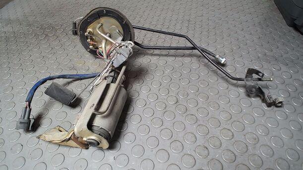 Foto: KRAFTSTOFFPUMPE eines Toyota Previa
