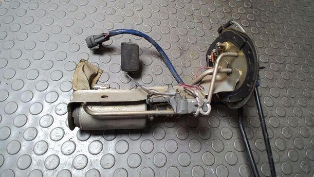 Foto: KRAFTSTOFFPUMPE eines Toyota Previa