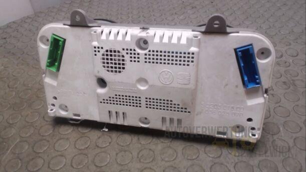 Foto: TACHOEINHEIT eines VW Lupo 1.0