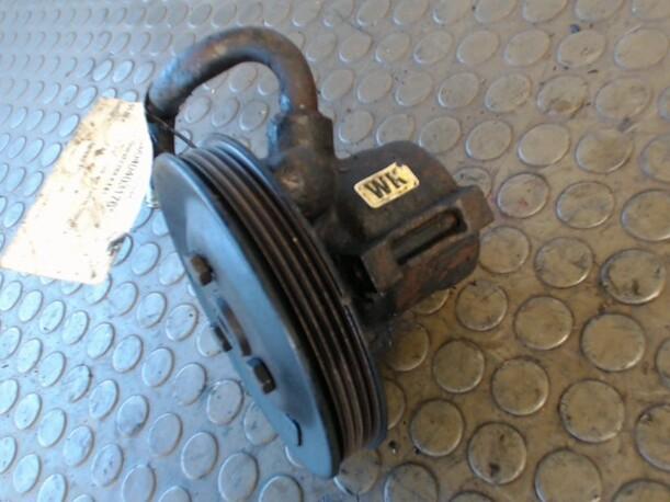 Foto: PUMPE SERVOLENKUNG eines Opel Vectra Top