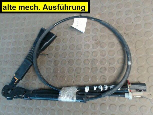 Foto: GURTSTRAFFER VORN RECHTS eines Opel Omega Caravan 2.0 16V