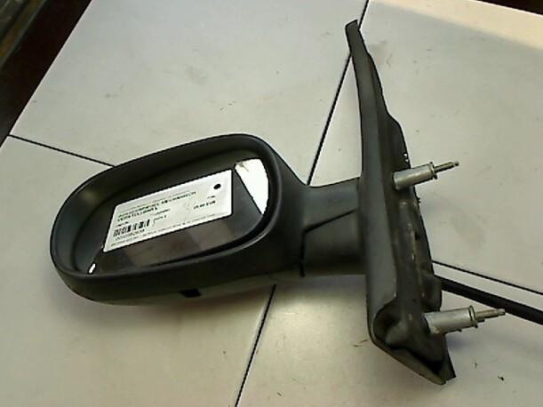 Foto: AUSSENSPIEGEL LINKS MECH. INNENVERSTB. eines Renault Megane Scenic 1.6e