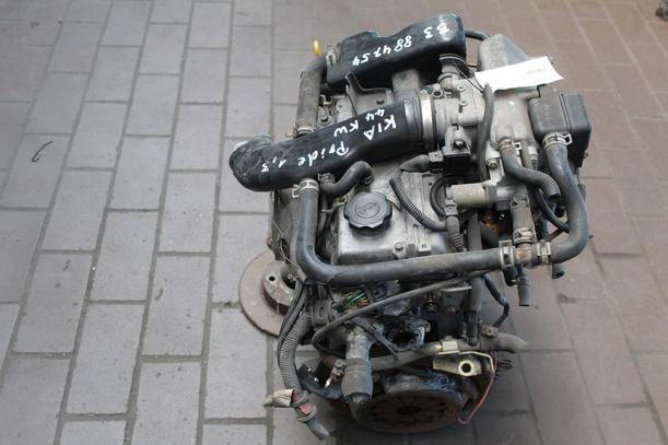 Foto: MOTOR eines Kia Pride