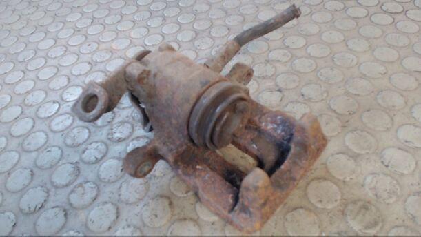 Foto: BREMSSATTEL HINTEN LINKS eines VW Golf 1.8
