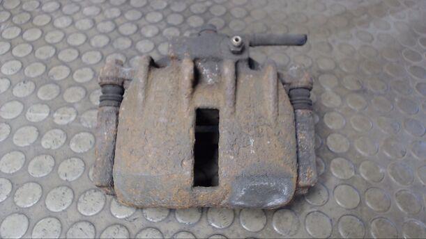 Foto: BREMSSATTEL VORNE LINKS eines Honda Civic 1.4i