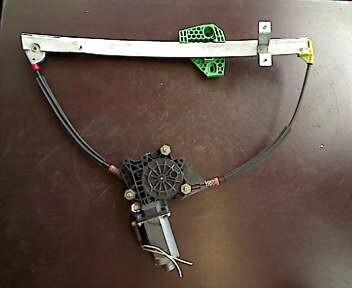 Foto: FENSTERHEBER ELEKTRISCH VORN RECHTS eines Ford Ka